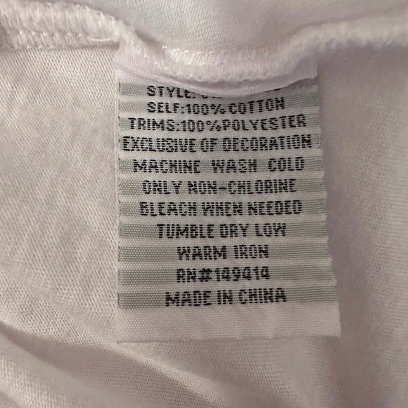 Johnny Was. Floral embroidered Tee. - Picture 2 of 9